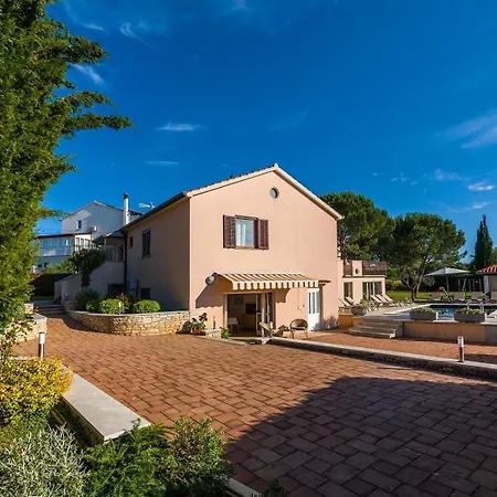 Villa Rosy *